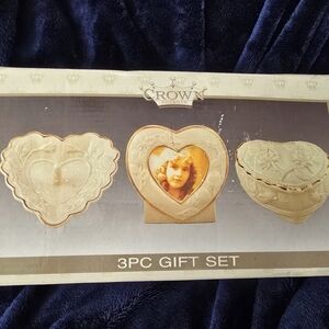 Vintage 80s Crown 3-Piece Coquette Heart Flower Set Frame Ring Trinket Dish NIB